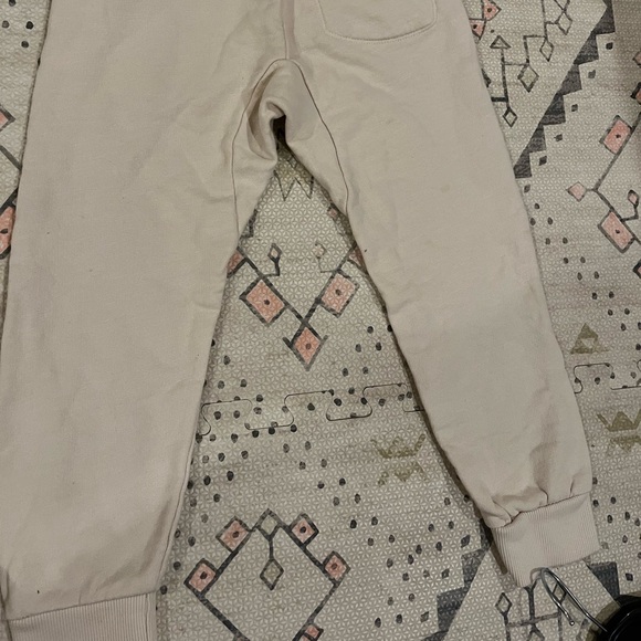 Off white jogger Zara boys - Picture 8 of 8